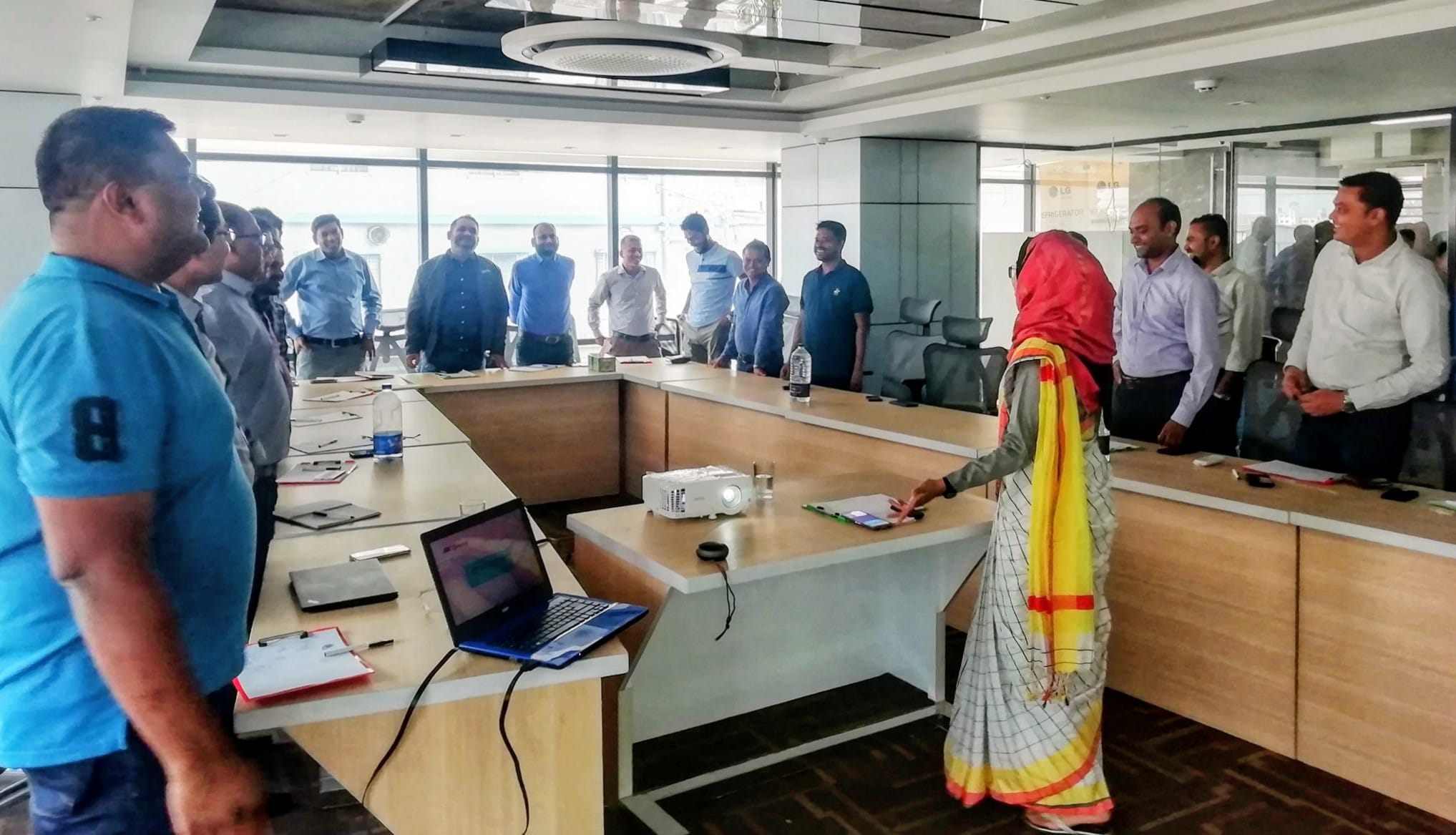 A Chum Wellness facilitator leading a mindfulness exercise for Smart Technologies staff